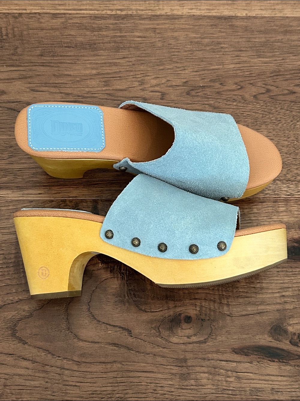 Beechwood Platform Side Sandal ✨NWT✨